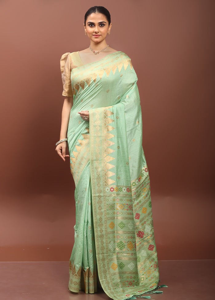 Green Dupion Silk Saree With Blouse Piece