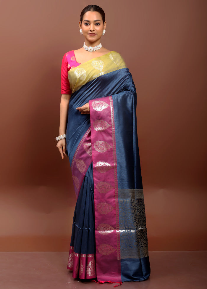Blue Cotton Saree With Blouse Piece