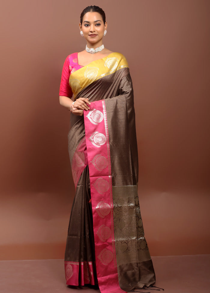 Brown Cotton Saree With Blouse Piece