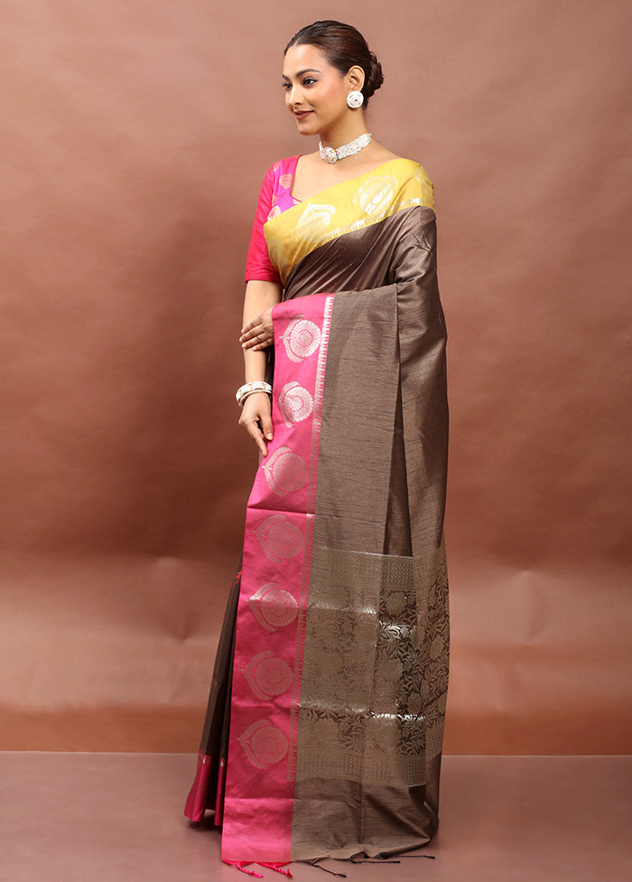 Brown Cotton Saree With Blouse Piece