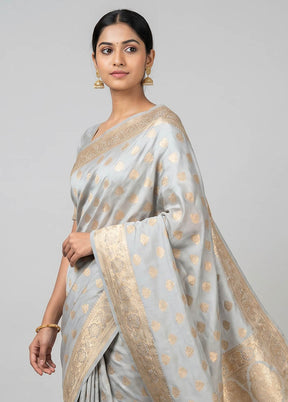 Grey Banarasi Silk Saree With Blouse Piece