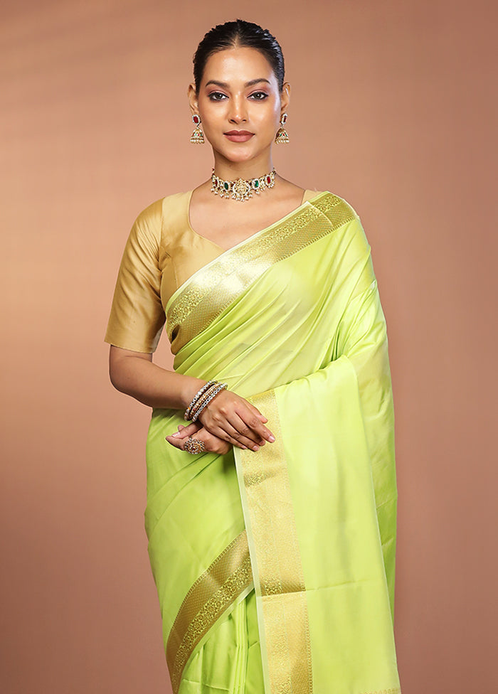 Green Kanjivaram Silk Saree With Blouse Piece