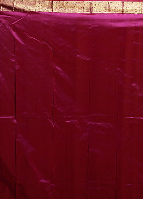 Purple Handloom Kanjivaram Pure Silk Saree With Blouse Piece