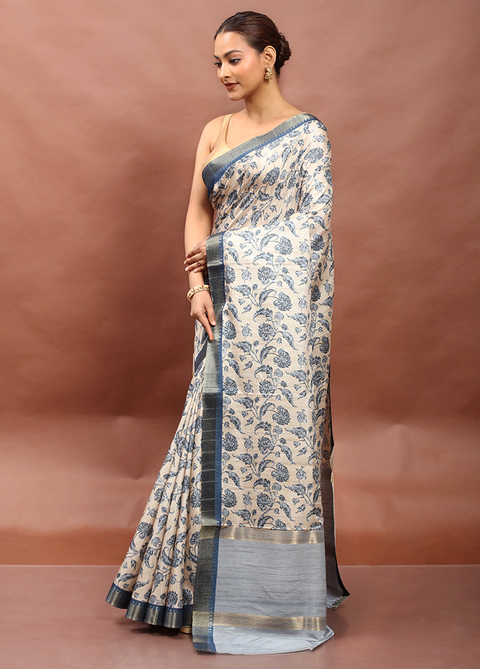 Cream Tussar Silk Saree With Blouse Piece