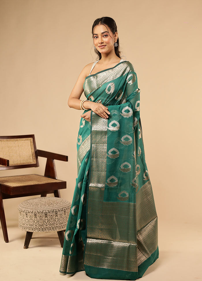 Green Kora Silk Saree With Blouse Piece