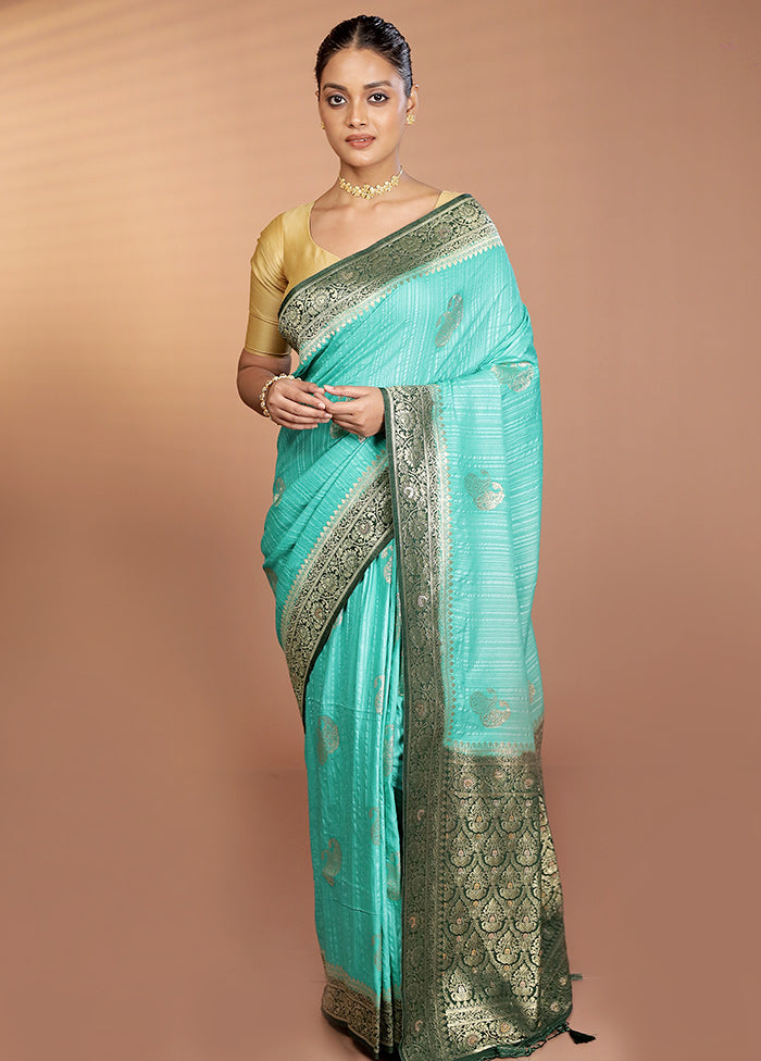Green Dupion Silk Saree With Blouse Piece