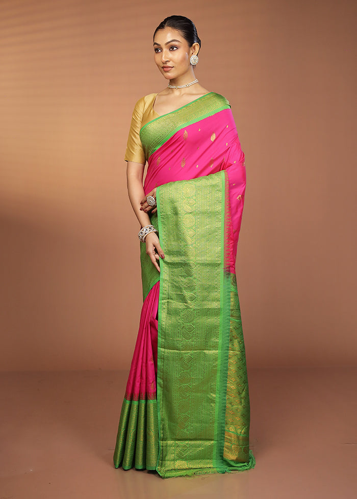 Pink Gadwal Silk Saree Without Blouse Piece