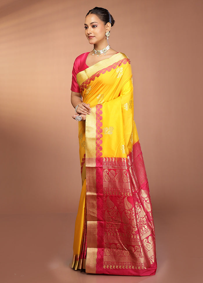 Yellow Kanjivaram Silk Saree With Blouse Piece