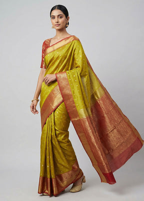 Green Handloom Kanchipuram Pure Silk Saree With Blouse Piece