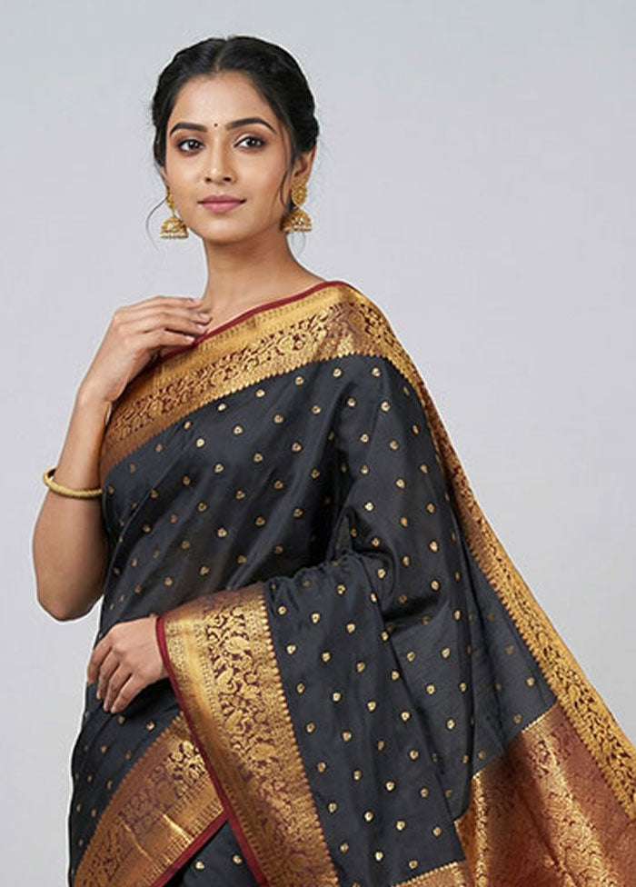 Black Handloom Kanjivaram Pure Silk Saree With Blouse Piece
