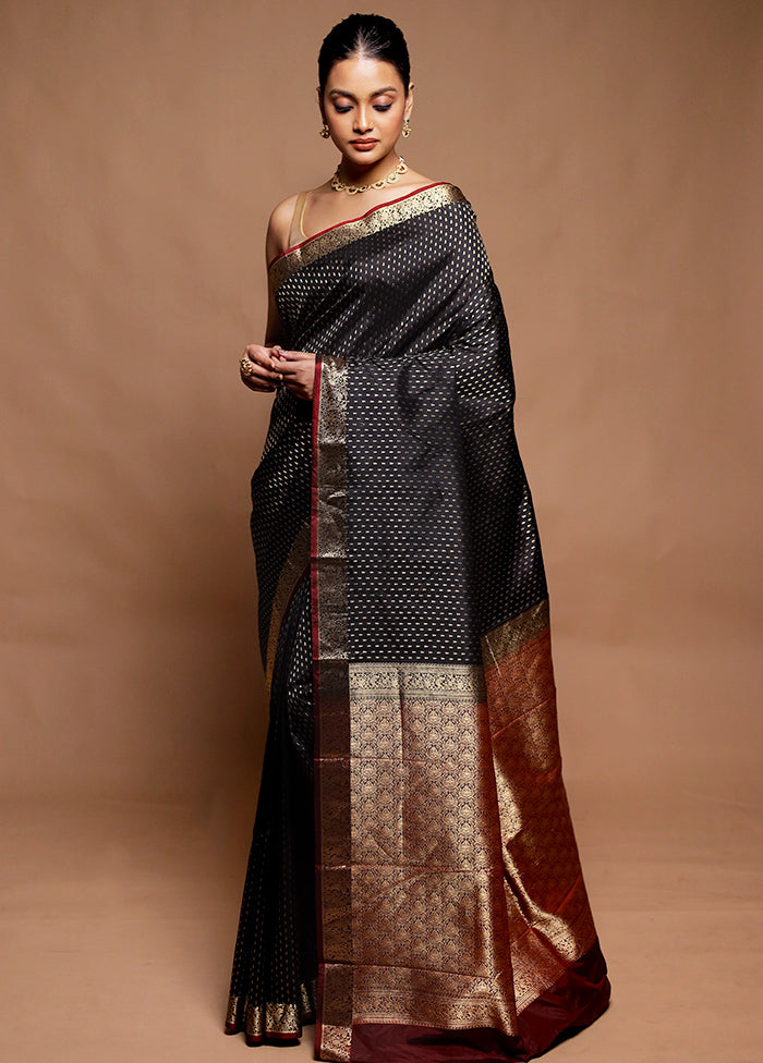 Black Handloom Kanchipuram Pure Silk Saree With Blouse Piece