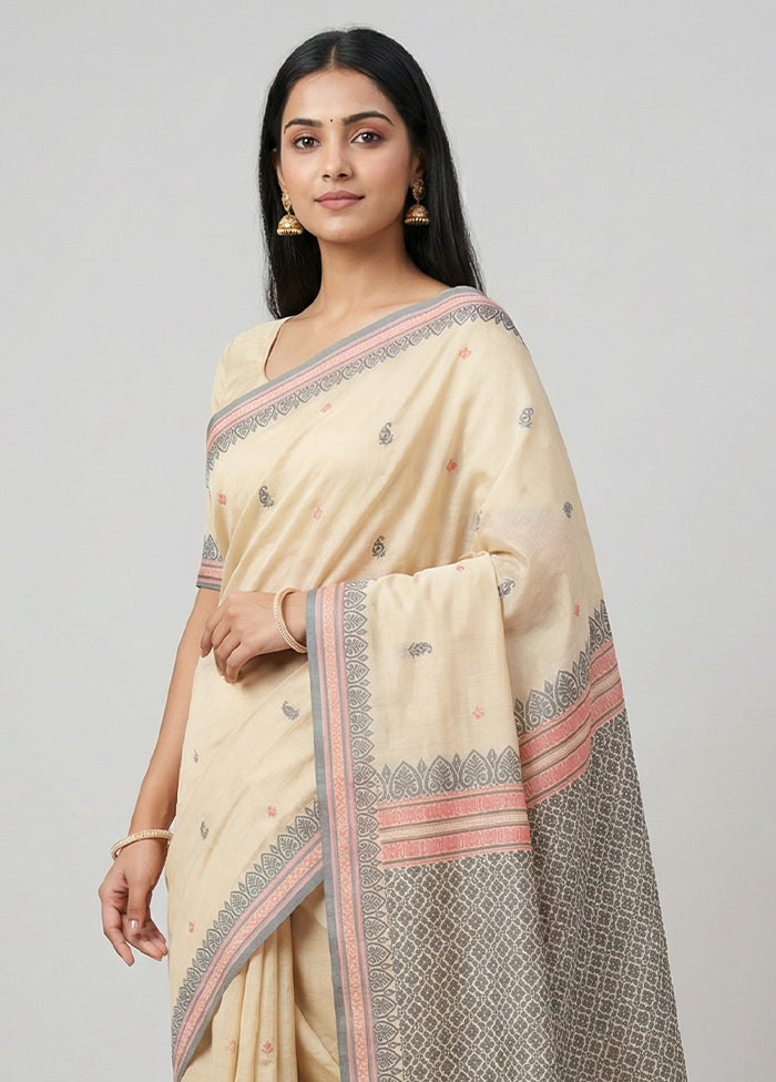 Cream Handloom Kanjivaram Pure Silk Saree With Blouse Piece