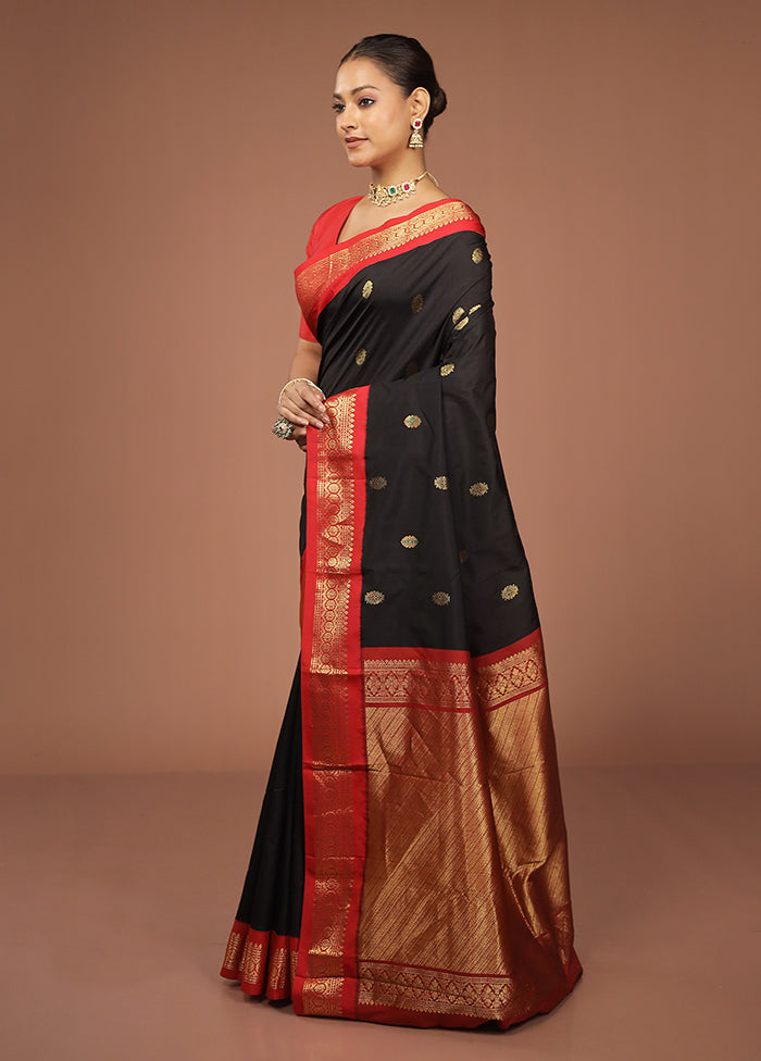 Black Kanjivaram Silk Saree With Blouse Piece