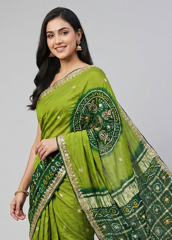 Green Bandhej Silk Saree With Blouse Piece