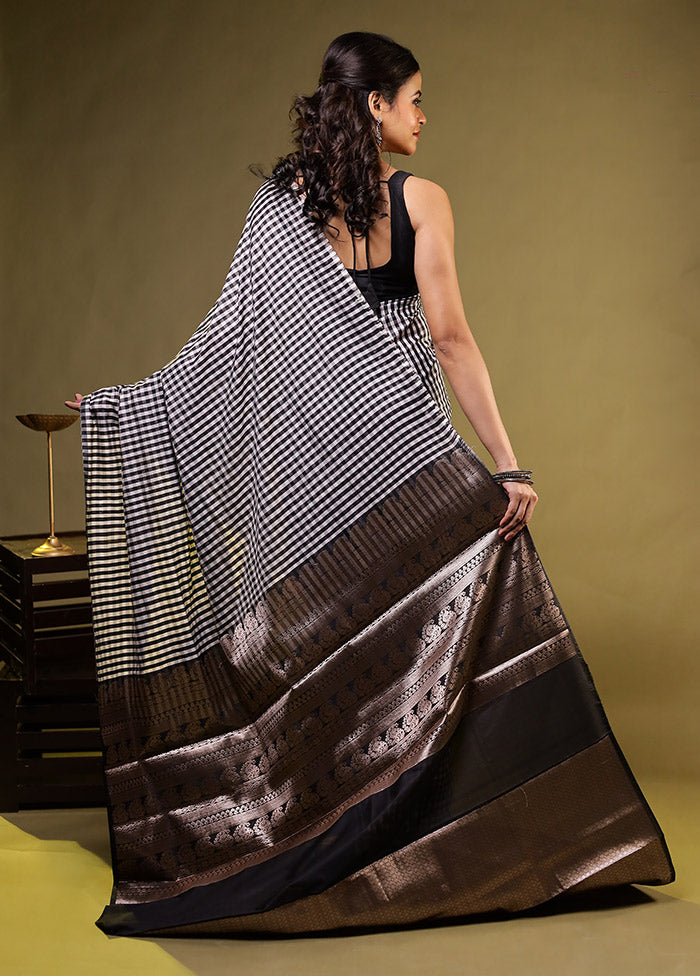 Black Dupion Silk Saree With Blouse Piece