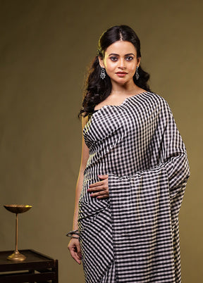 Black Dupion Silk Saree With Blouse Piece