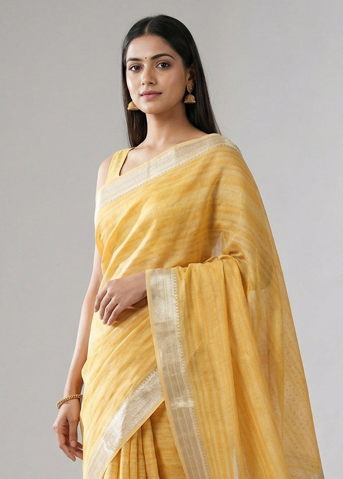 Yellow Cotton Saree With Blouse Piece