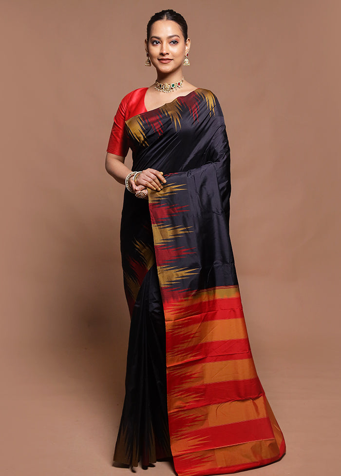 Black Handloom Kanjivaram Pure Silk Saree With Blouse Piece