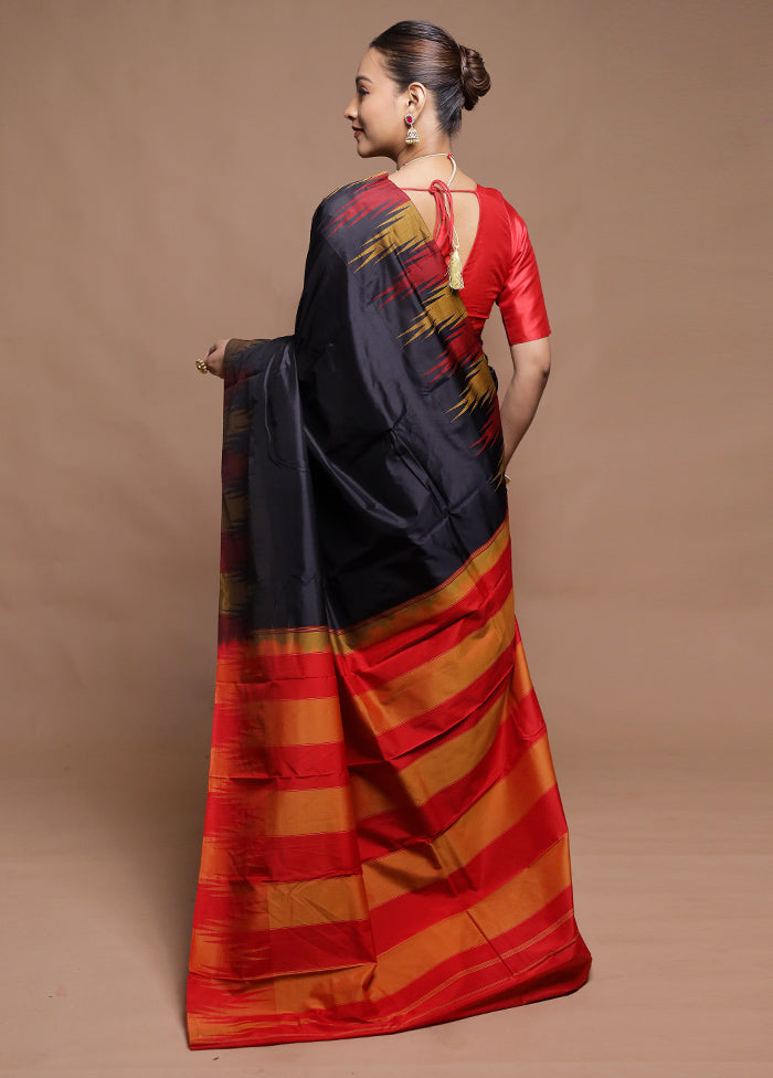 Black Handloom Kanjivaram Pure Silk Saree With Blouse Piece