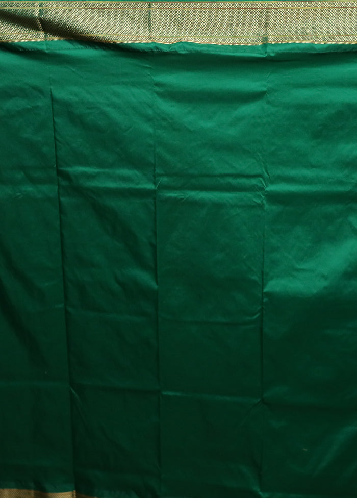 Cream Handloom Kanjivaram Pure Silk Saree With Blouse Piece