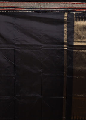 Blue Handloom Kanjivaram Pure Silk Saree With Blouse Piece