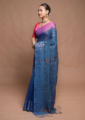 Blue Cotton Saree With Blouse Piece