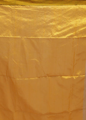 Yellow Cotton Saree With Blouse Piece