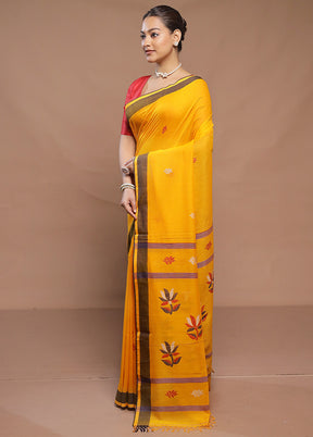 Yellow Cotton Saree With Blouse Piece