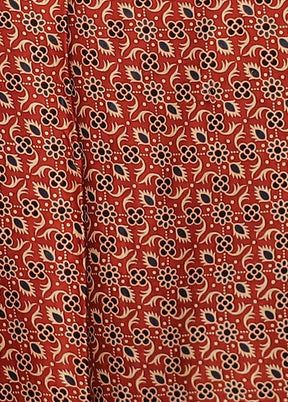 Red Printed Pure Silk Saree Without Blouse Piece