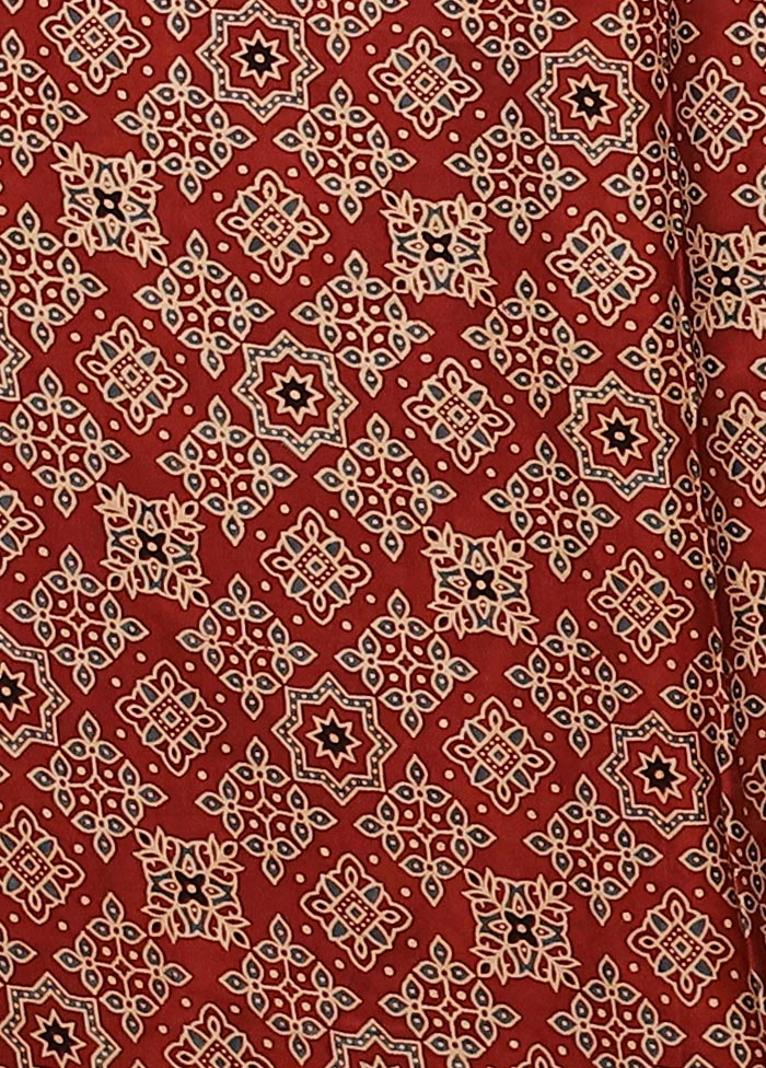 Red Printed Pure Silk Saree Without Blouse Piece