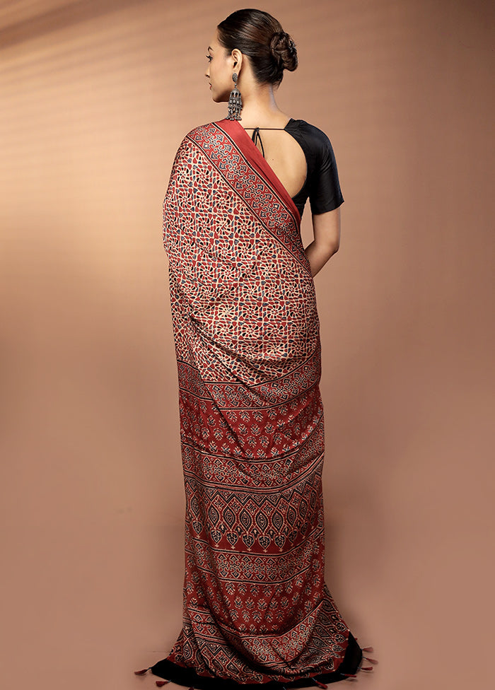 Red Printed Pure Silk Saree Without Blouse Piece