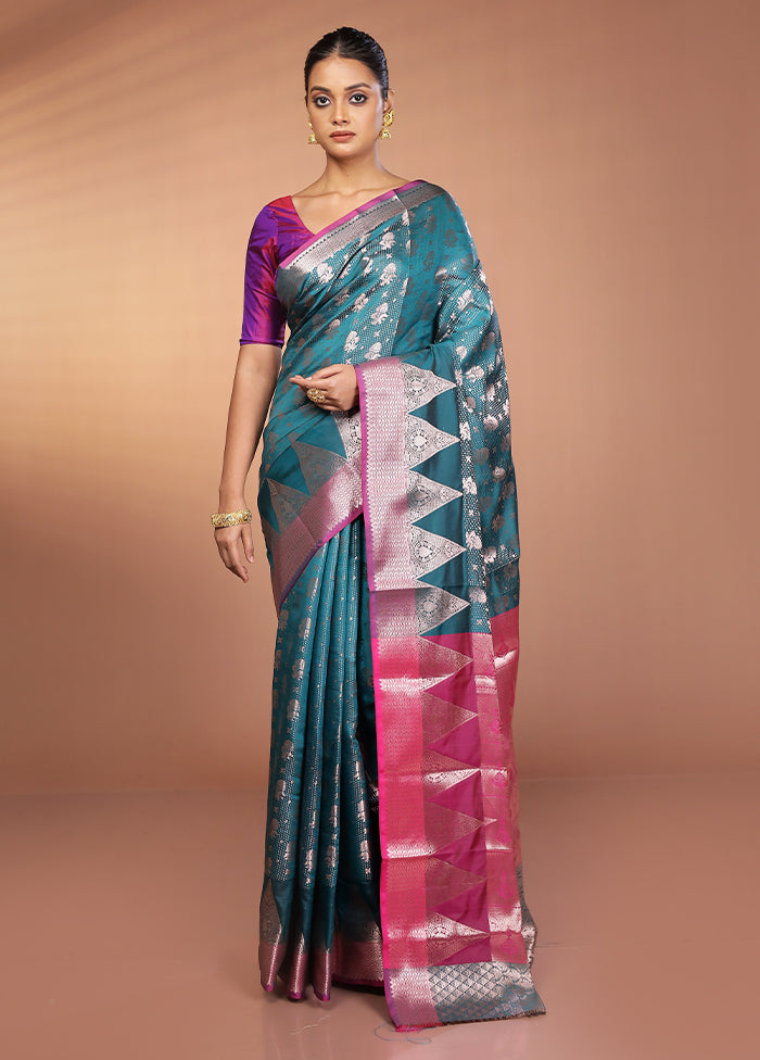 Green Dupion Silk Saree With Blouse Piece