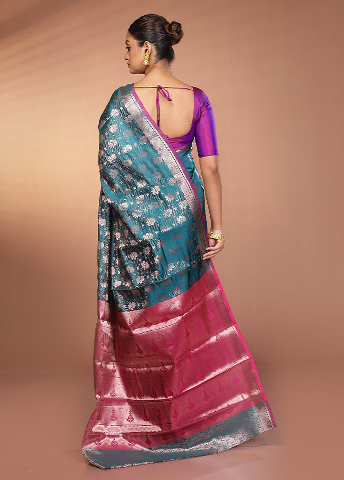 Green Dupion Silk Saree With Blouse Piece