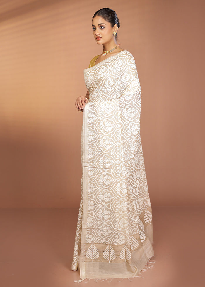 Cream Handloom Tussar Pure Silk Saree With Blouse Piece