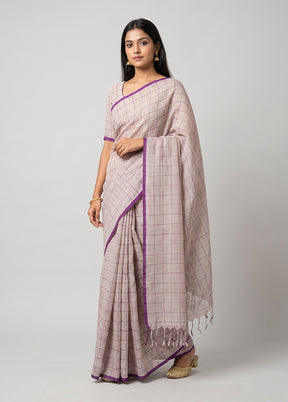 White Handloom Linen Pure Silk Saree With Blouse Piece