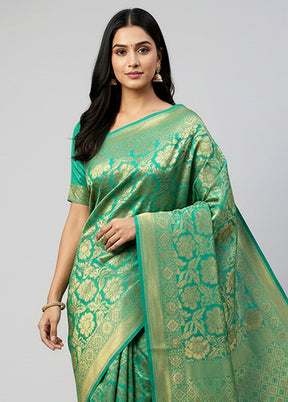 Green Dupion Silk Saree With Blouse Piece