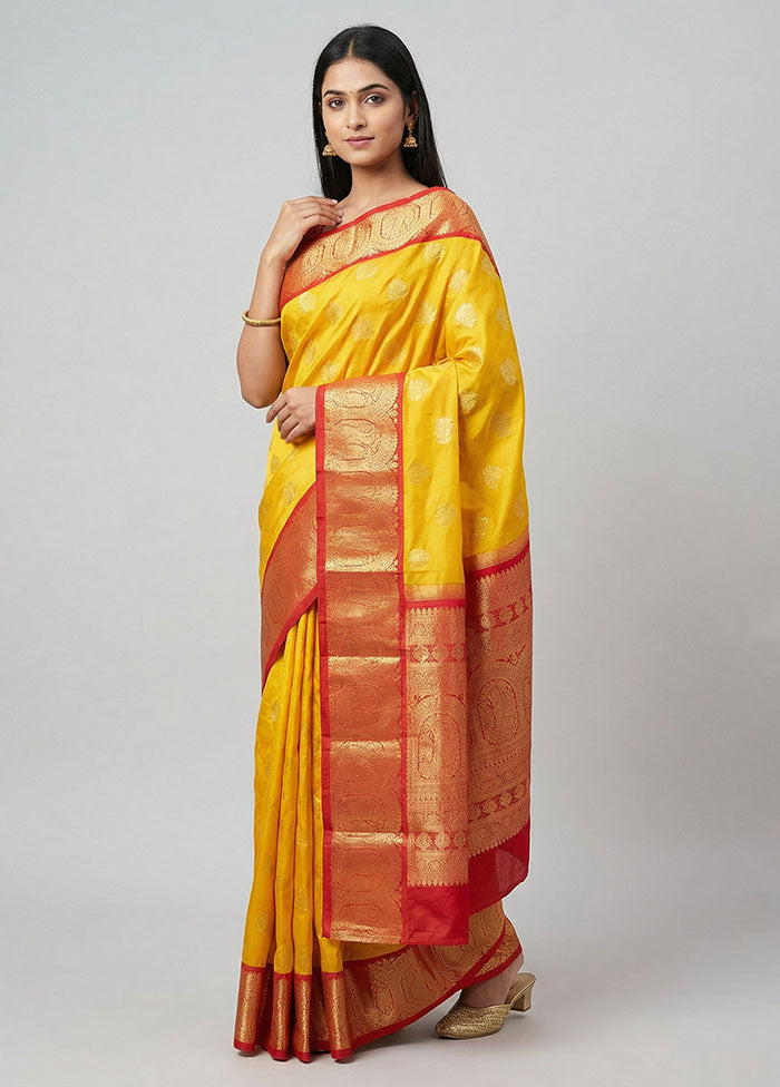 Yellow Handloom Kanchipuram Pure Silk Saree With Blouse Piece