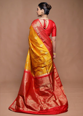 Yellow Handloom Kanchipuram Pure Silk Saree With Blouse Piece