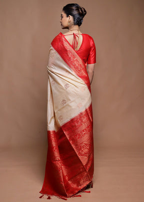 Cream Dupion Silk Saree With Blouse Piece