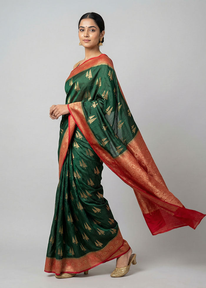 Green Dupion Silk Saree With Blouse Piece