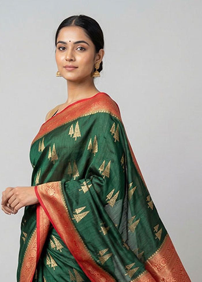 Green Dupion Silk Saree With Blouse Piece