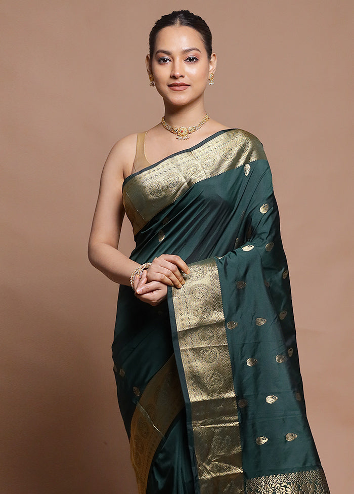 Green Kanjivaram Silk Saree With Blouse Piece