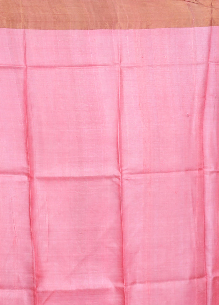 Cream Tussar Silk Saree With Blouse Piece