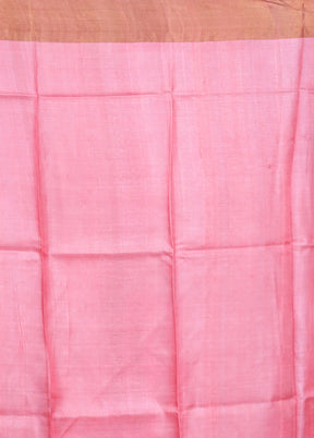 Cream Tussar Silk Saree With Blouse Piece