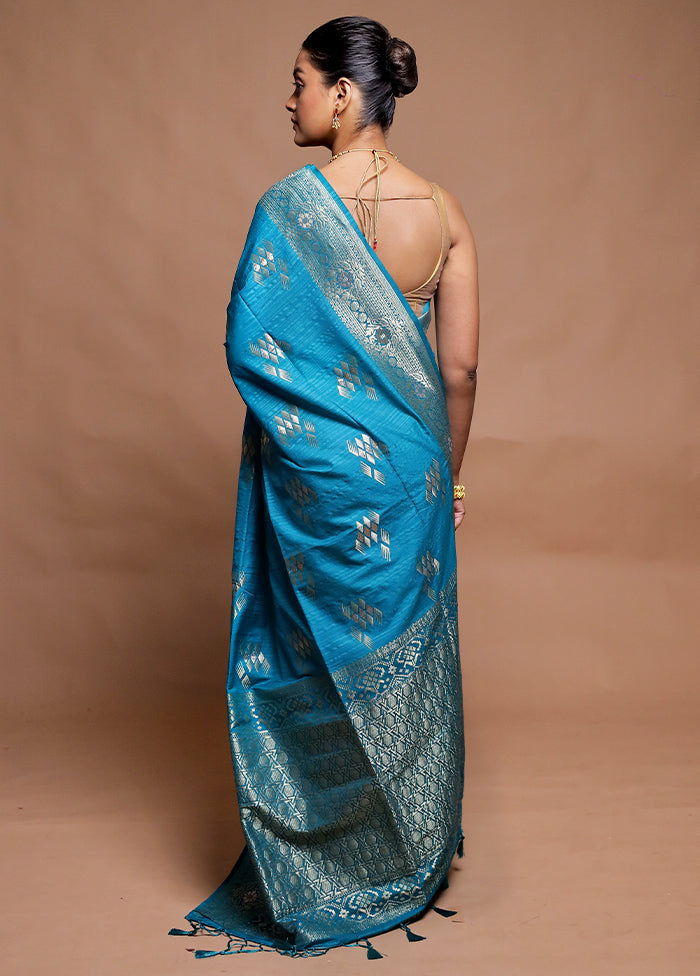 Blue Dupion Silk Saree With Blouse Piece