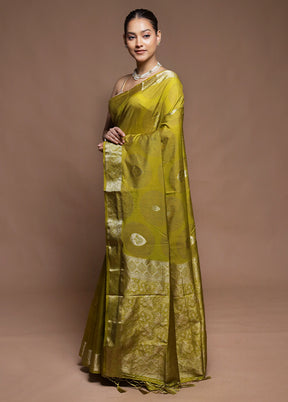 Green Dupion Silk Saree With Blouse Piece