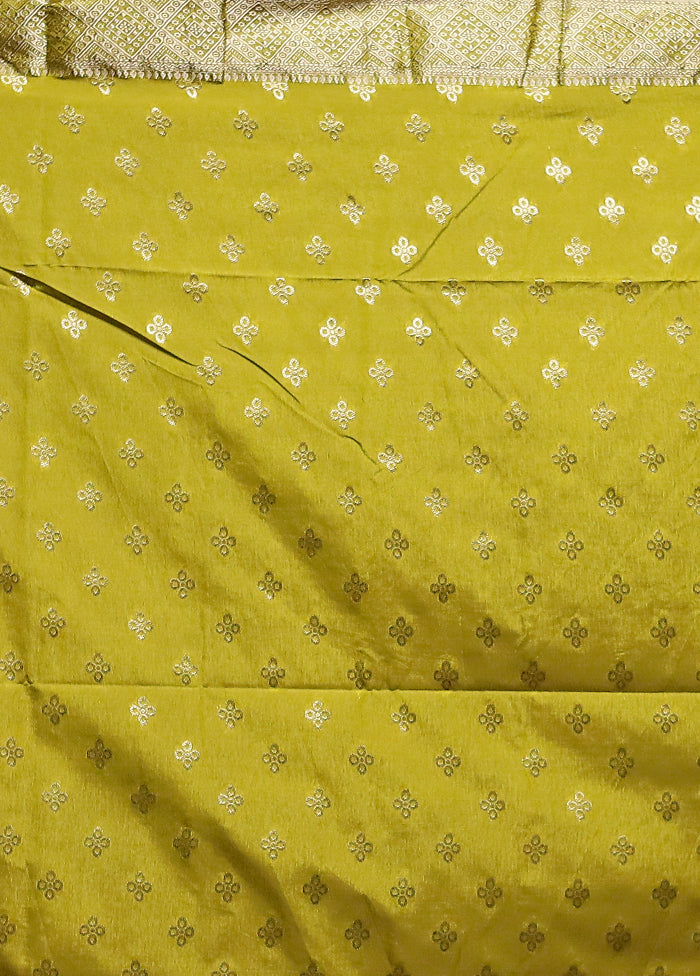Green Dupion Silk Saree With Blouse Piece