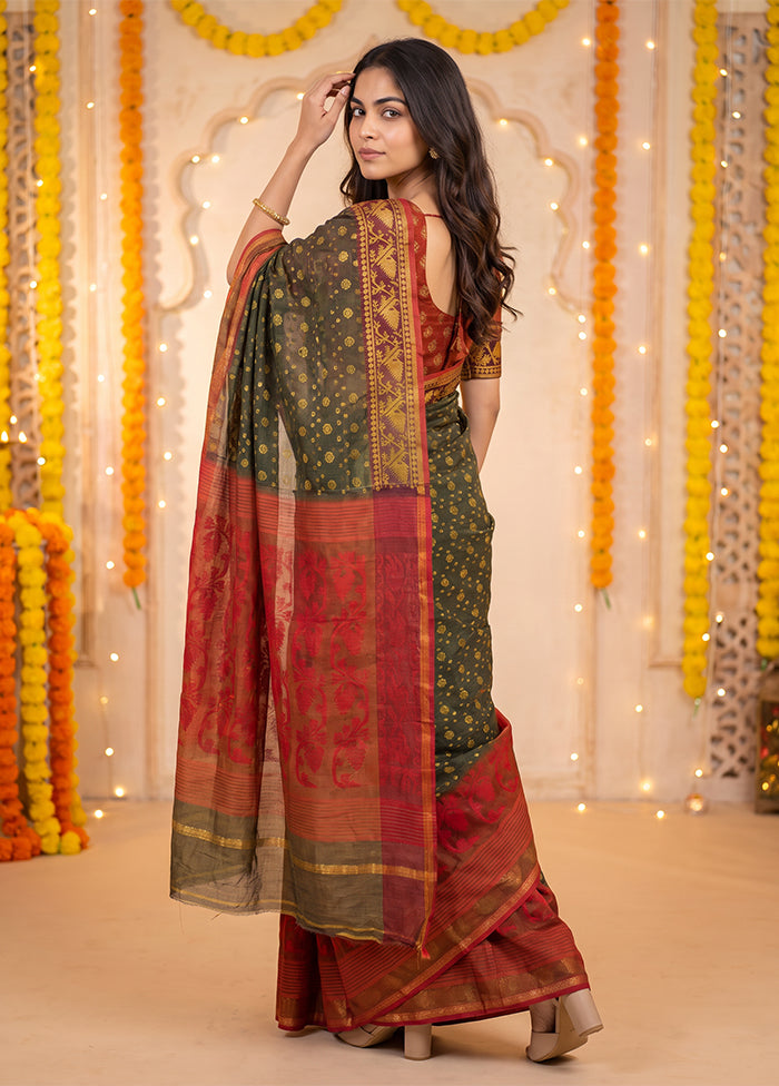 Cream Jamdani Cotton Saree Without Blouse Piece
