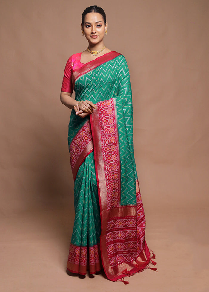 Green Dupion Silk Saree With Blouse Piece