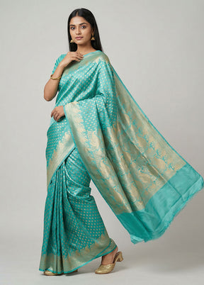 Green Handloom Banarasi Pure Silk Saree With Blouse Piece